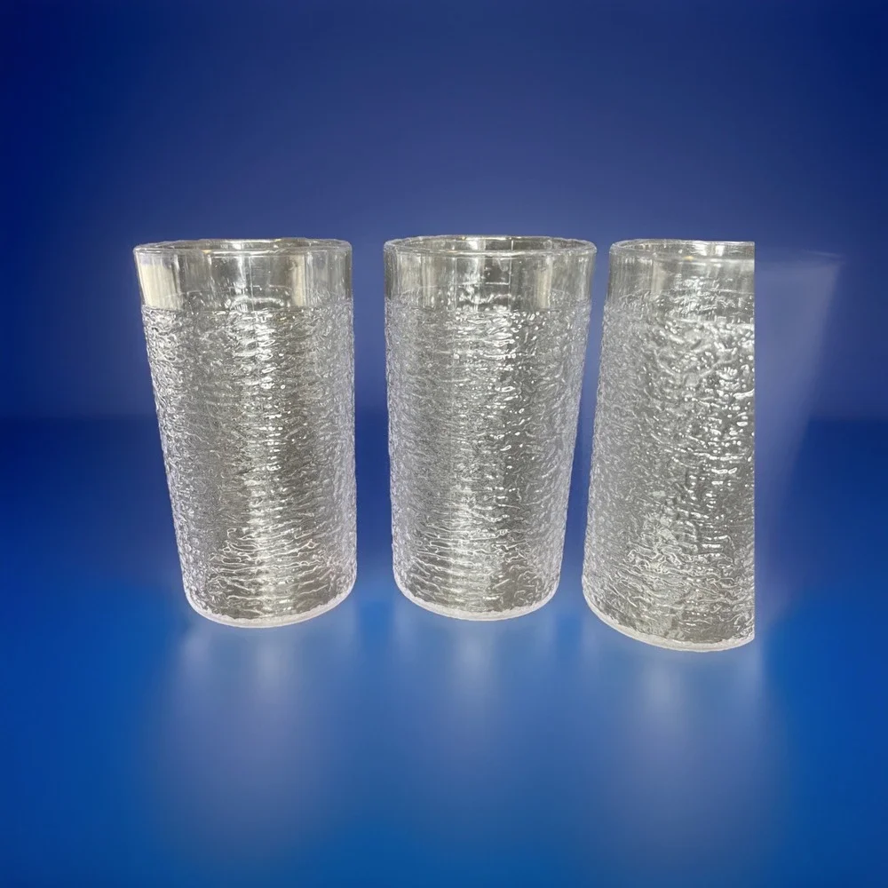 Vintage - Set of 4‎ Cambrio Pebbled CLEAR Resturant Plastic Drinking Glasses 8oz